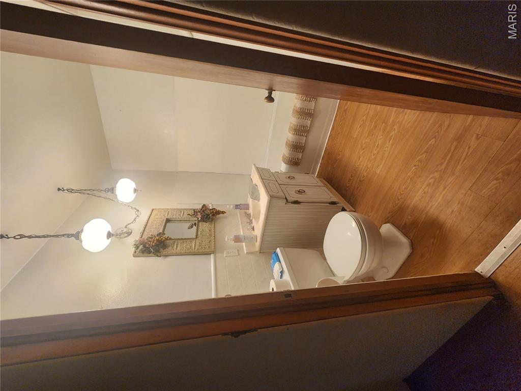 312 W Franklin Avenue