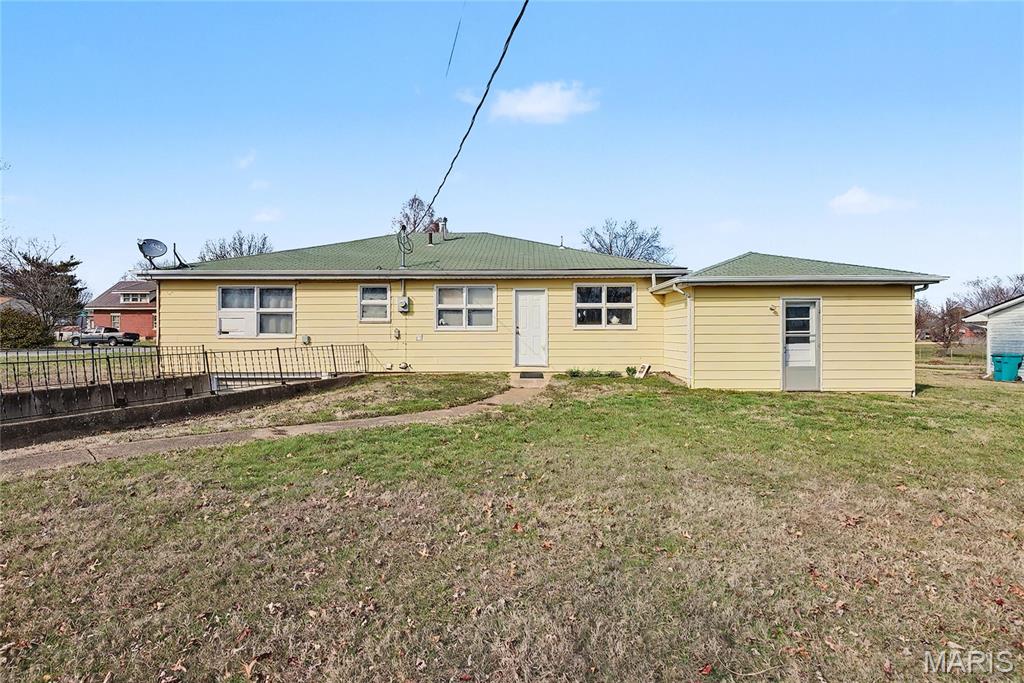 312 W Franklin Avenue