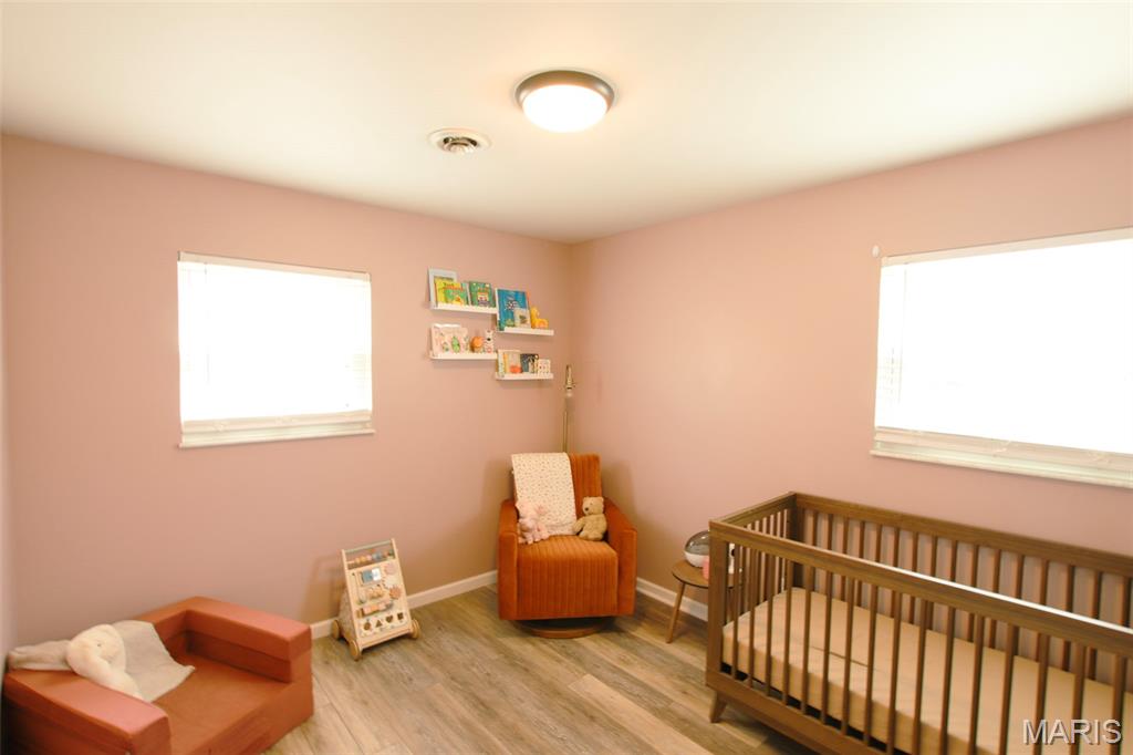 128 State Highway 100