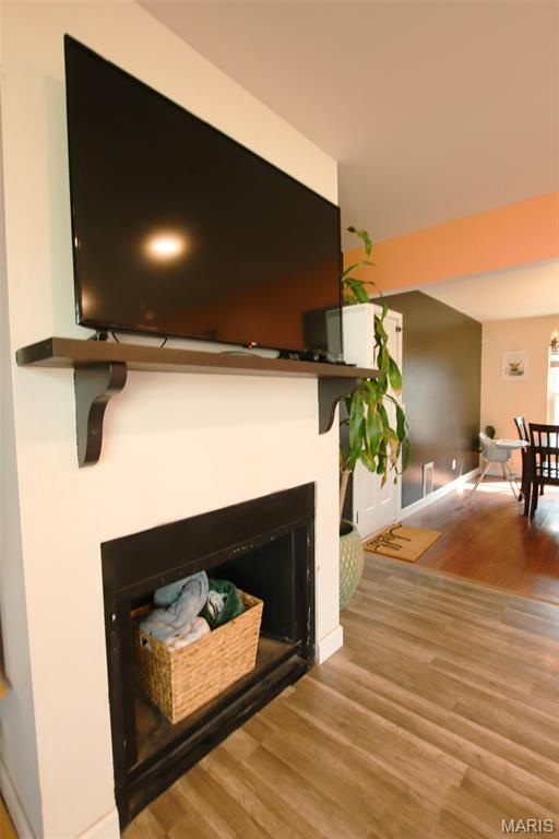 128 State Highway 100