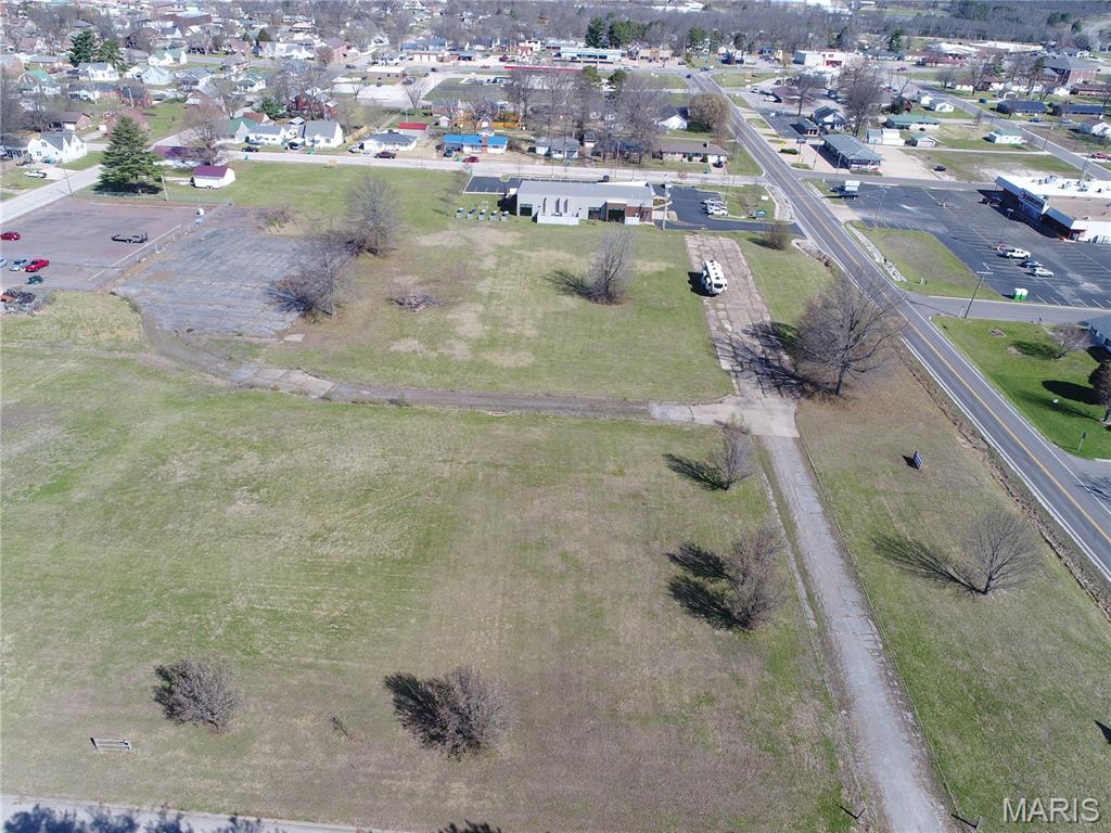 412 E Madison Avenue