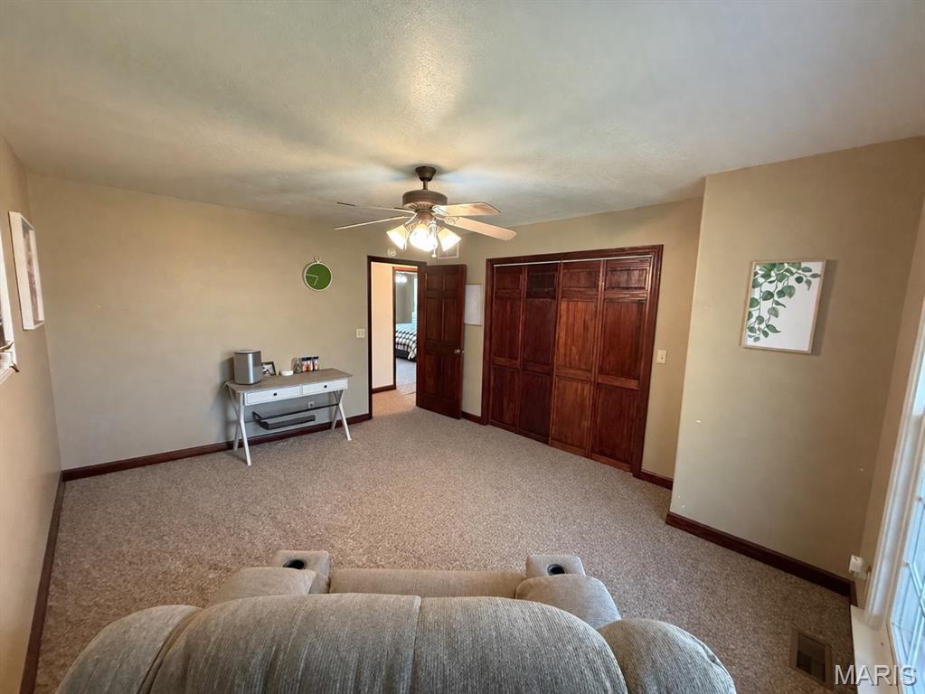149 Valley Lane
