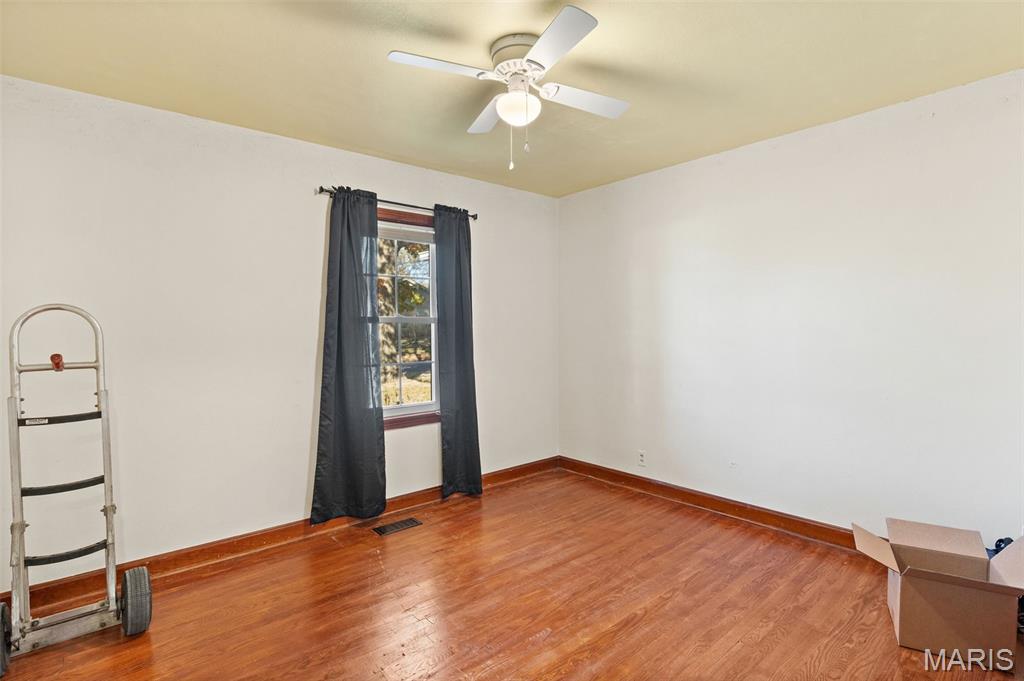 1122 Old County Farm Road