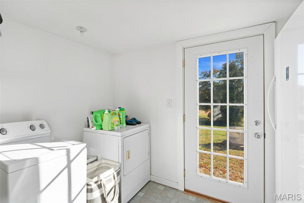 1122 Old County Farm Road