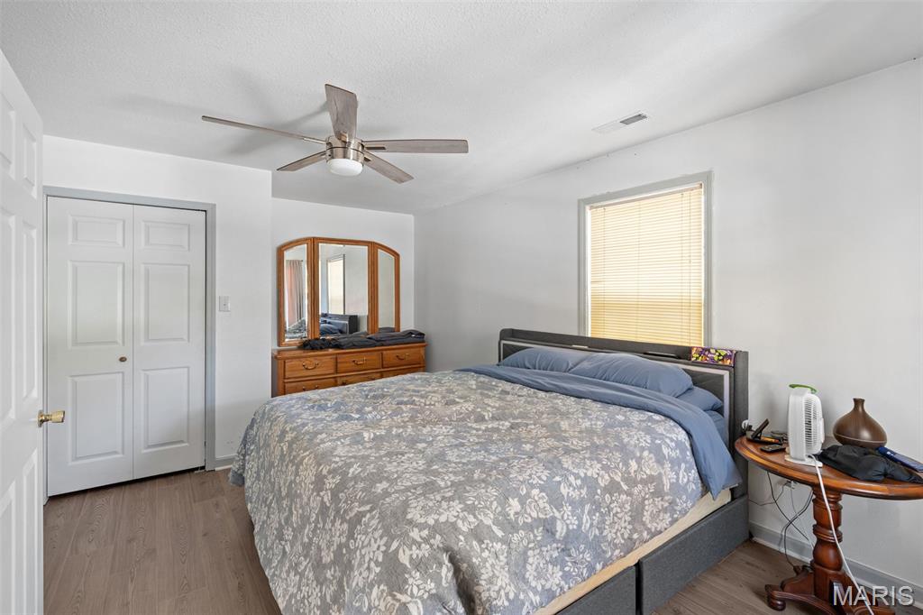 1122 Old County Farm Road