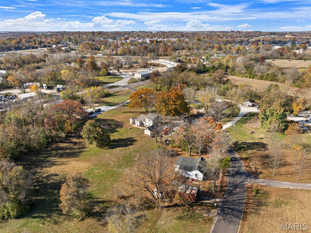 1122 Old County Farm Road