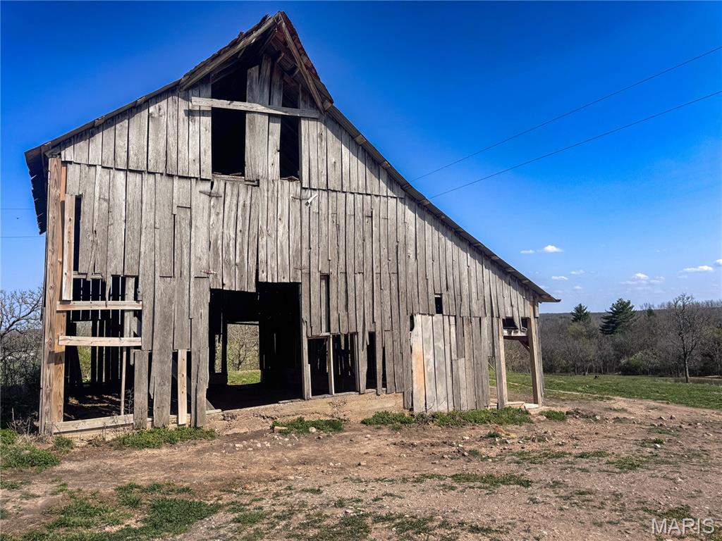 20+- Acres Forest Hill Road