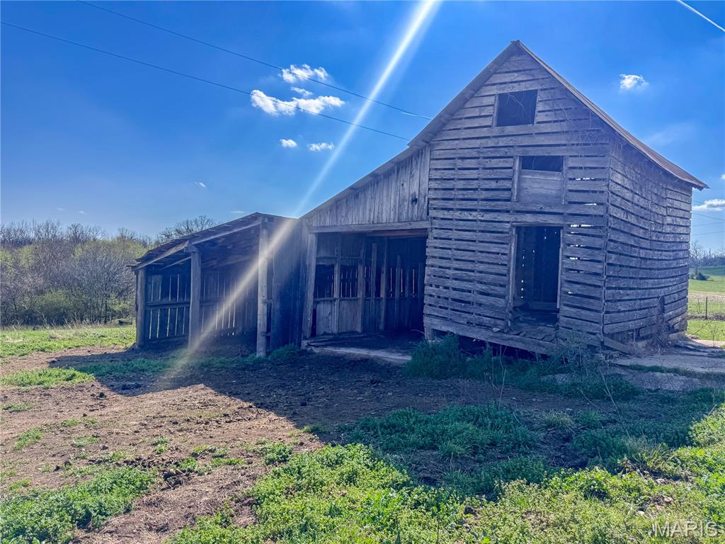 20+- Acres Forest Hill Road