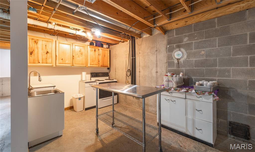 3773 Blocks Branch Road