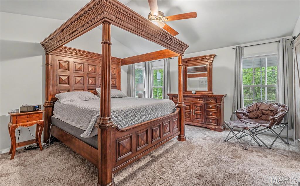 21212 Oak Trail