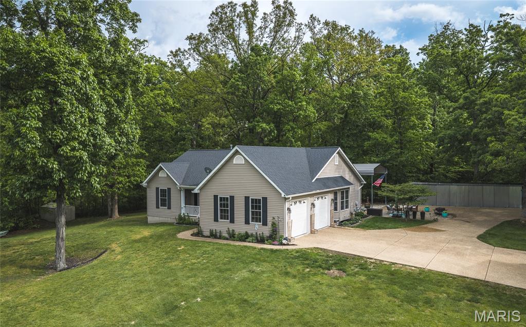 21212 Oak Trail