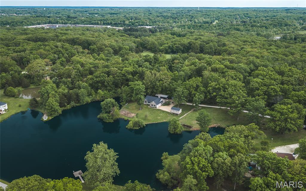 21212 Oak Trail
