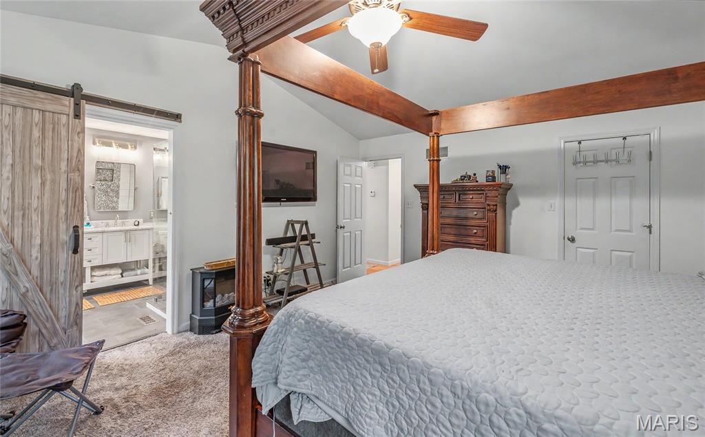 21212 Oak Trail