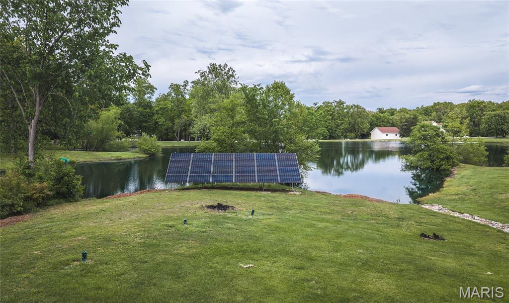 21212 Oak Trail