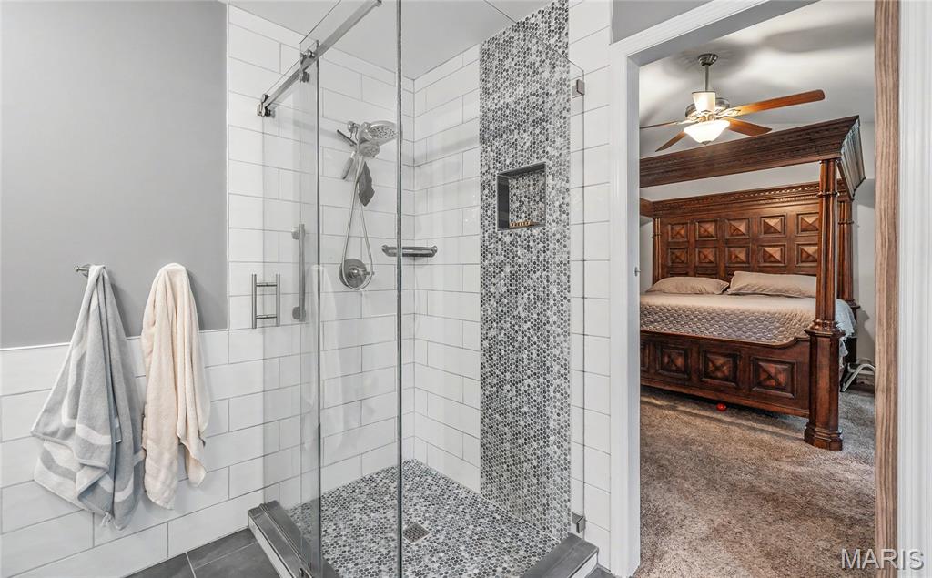 21212 Oak Trail