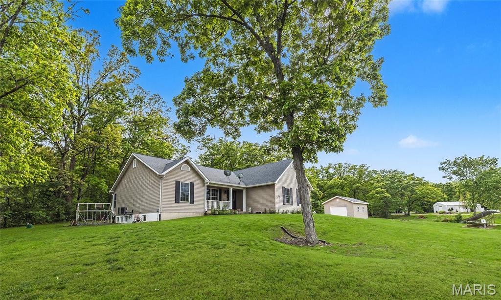21212 Oak Trail