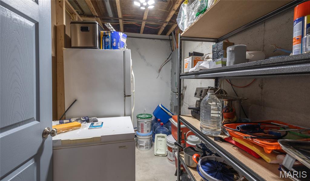 21212 Oak Trail