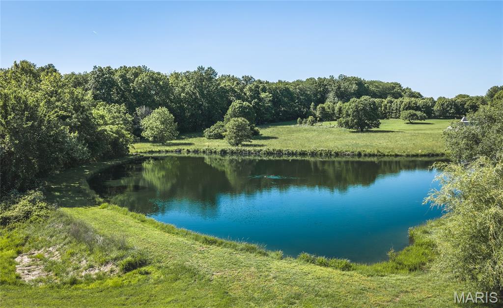 495 Grandview Farms Drive
