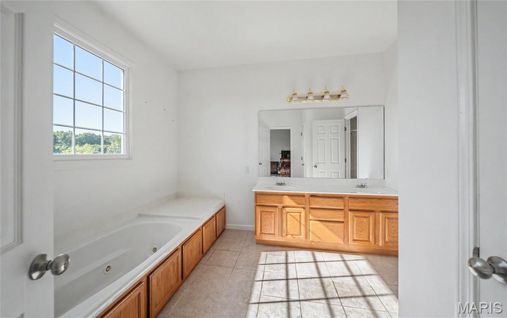495 Grandview Farms Drive