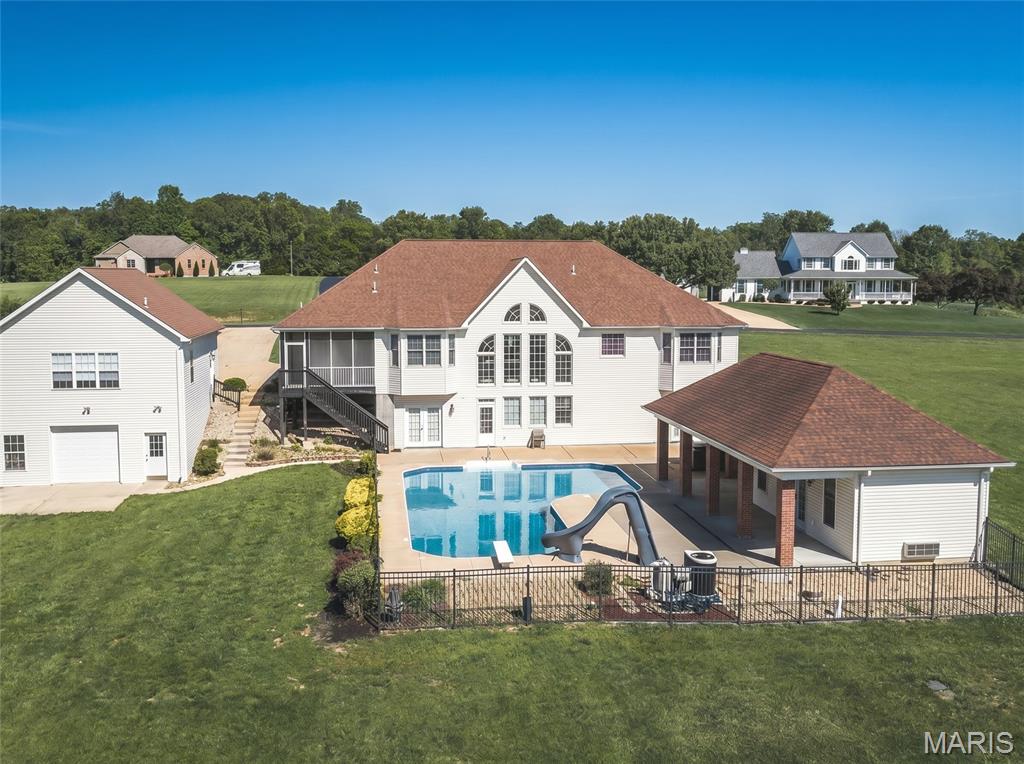 495 Grandview Farms Drive