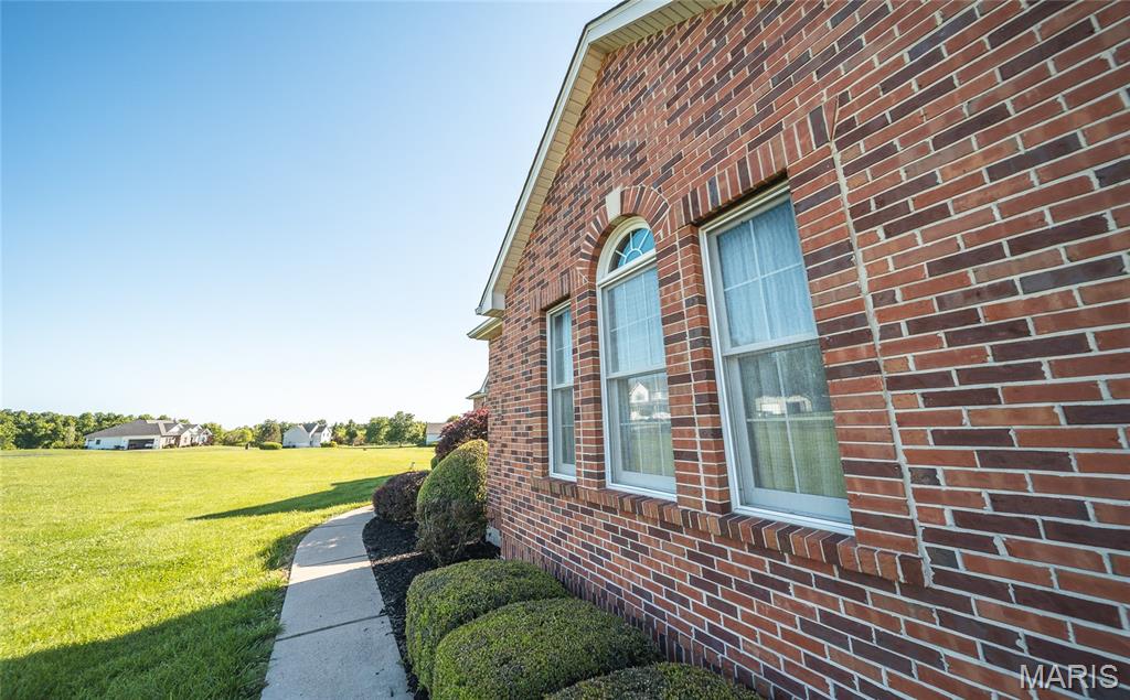 495 Grandview Farms Drive
