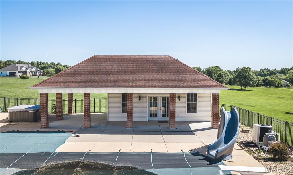 495 Grandview Farms Drive