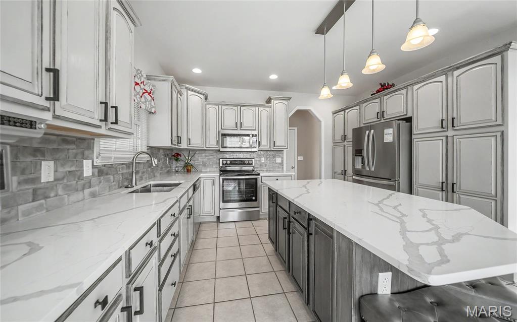 495 Grandview Farms Drive