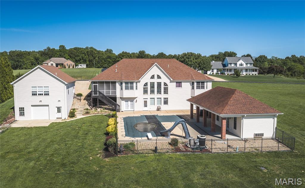 495 Grandview Farms Drive