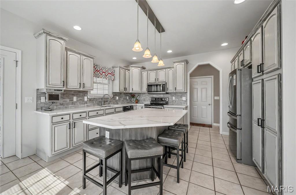 495 Grandview Farms Drive