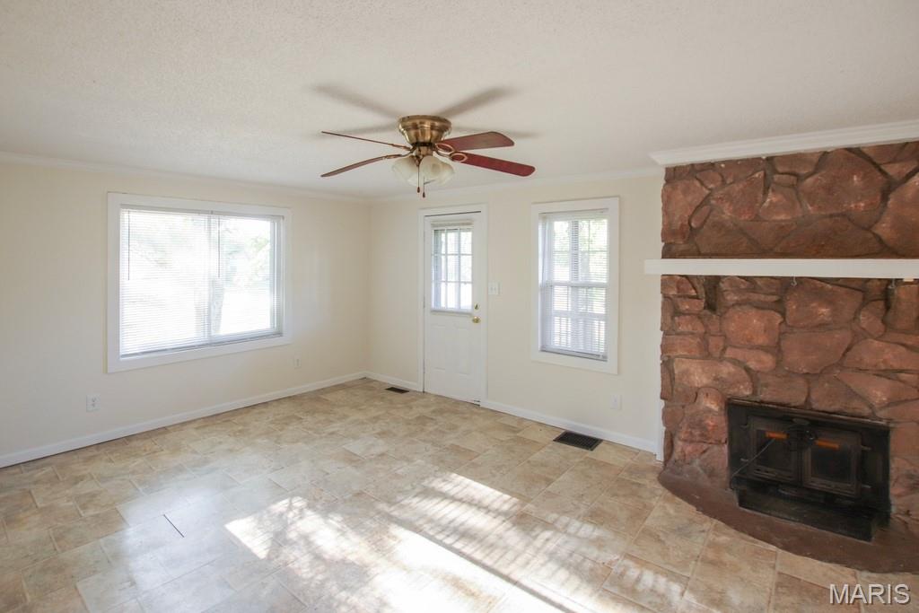 1450 Elmont Road