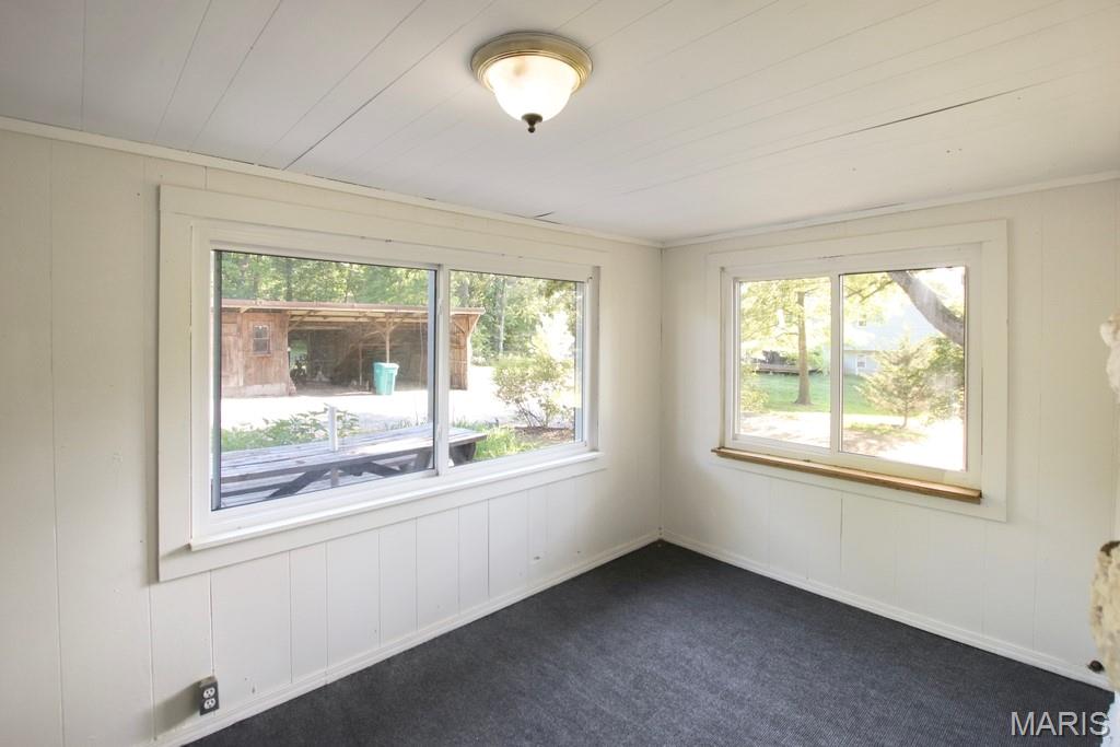 1450 Elmont Road
