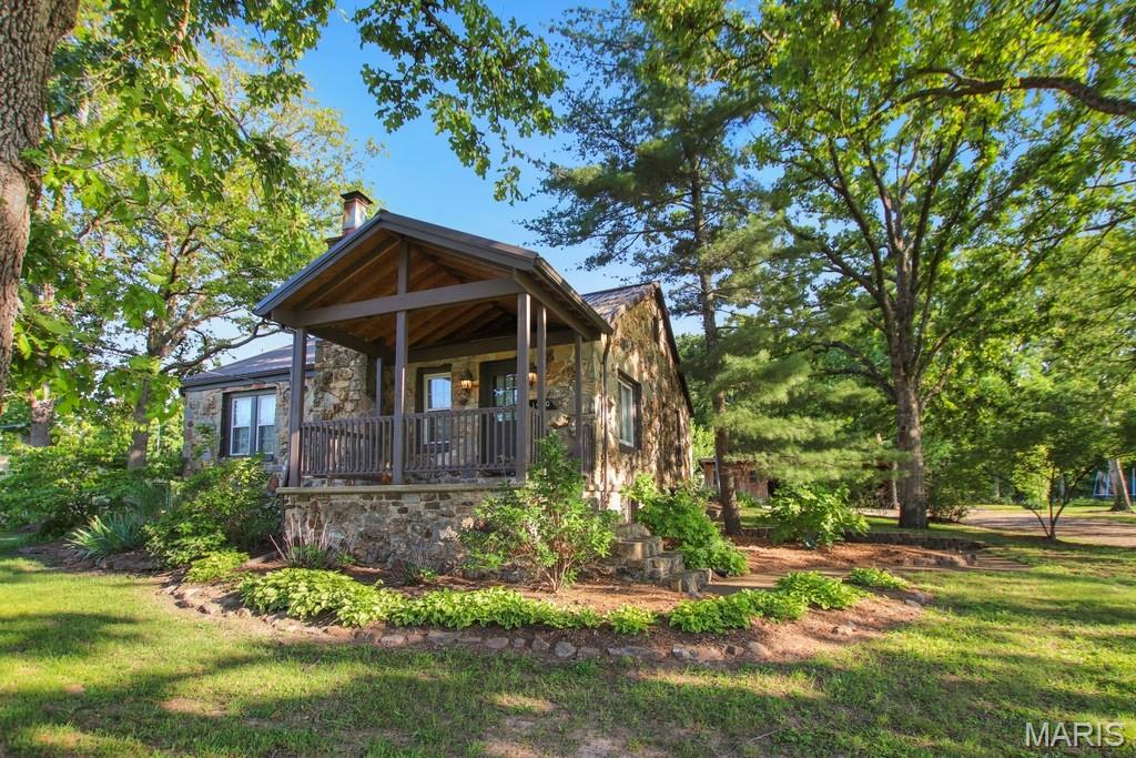 1450 Elmont Road