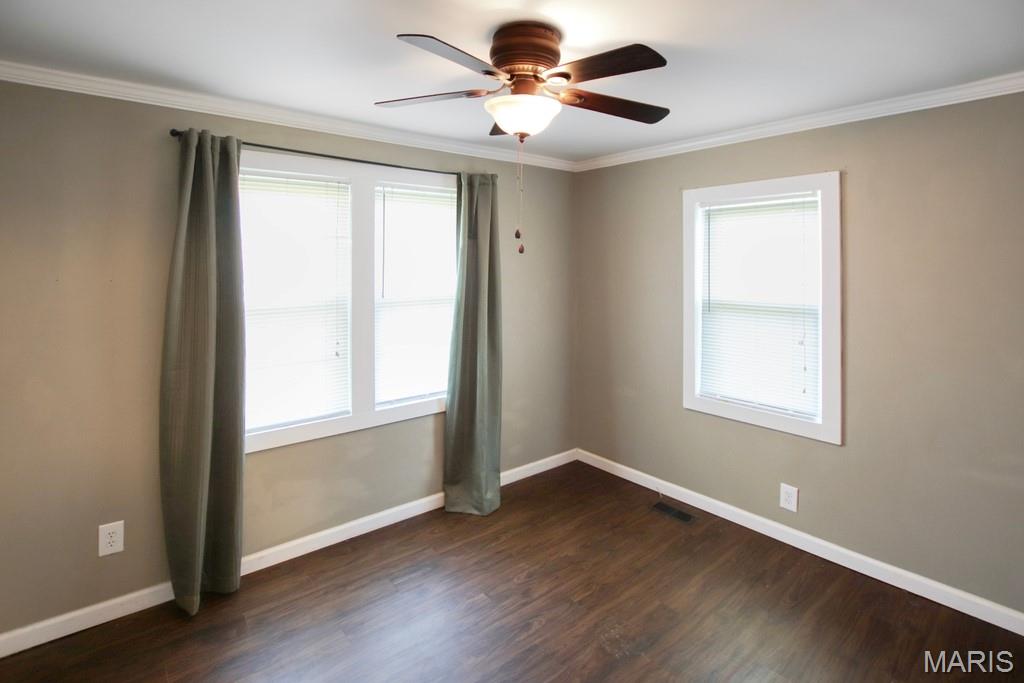 1450 Elmont Road