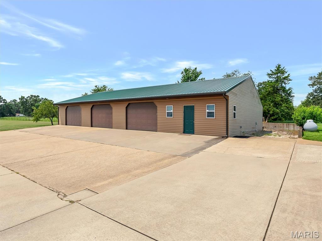 245 Chickadee Lane