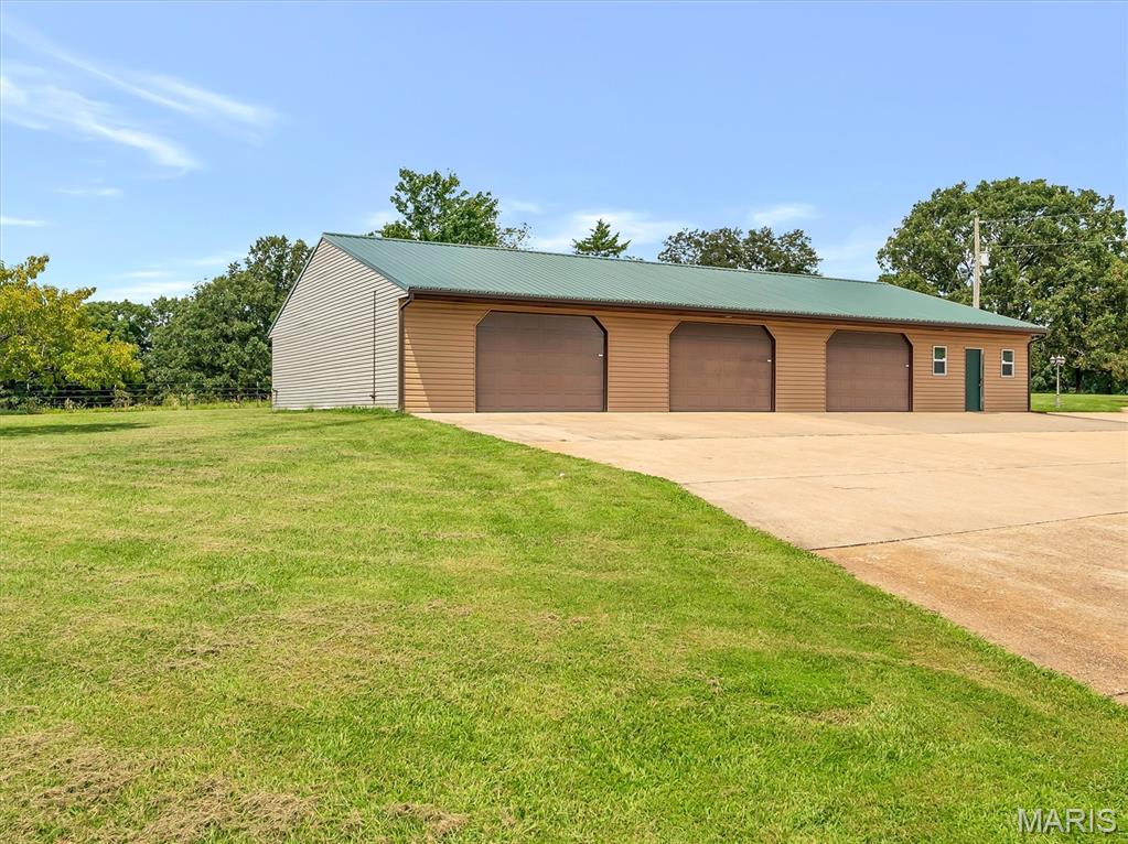 245 Chickadee Lane