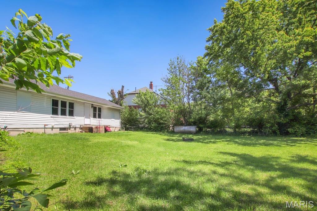 10 East Euclid Ave