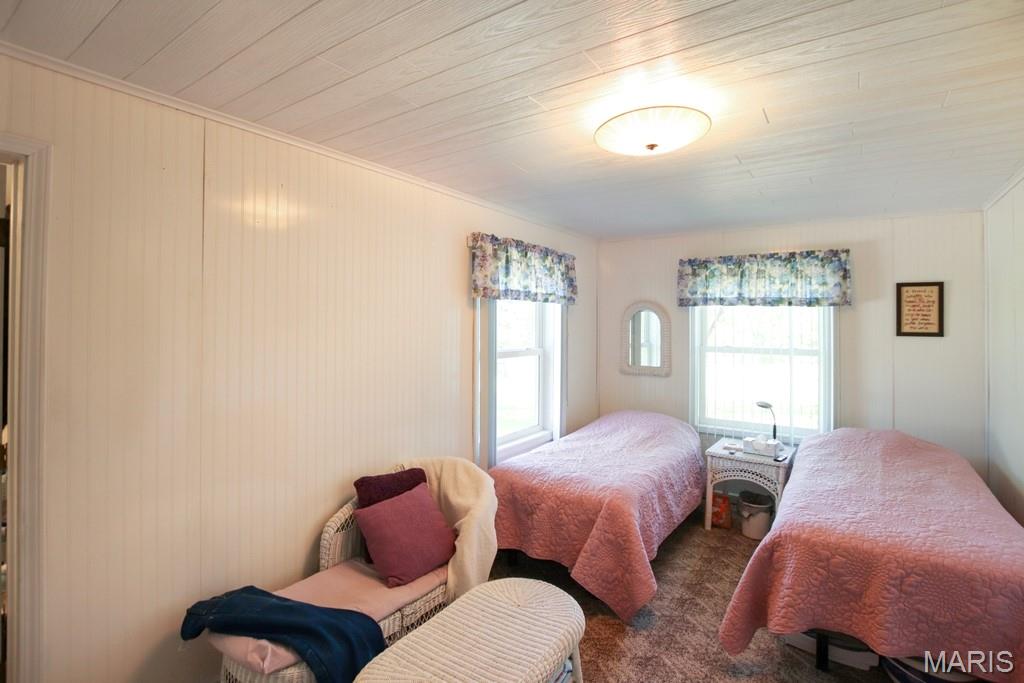 385 Woods Farm Road
