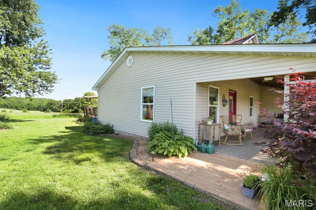385 Woods Farm Road