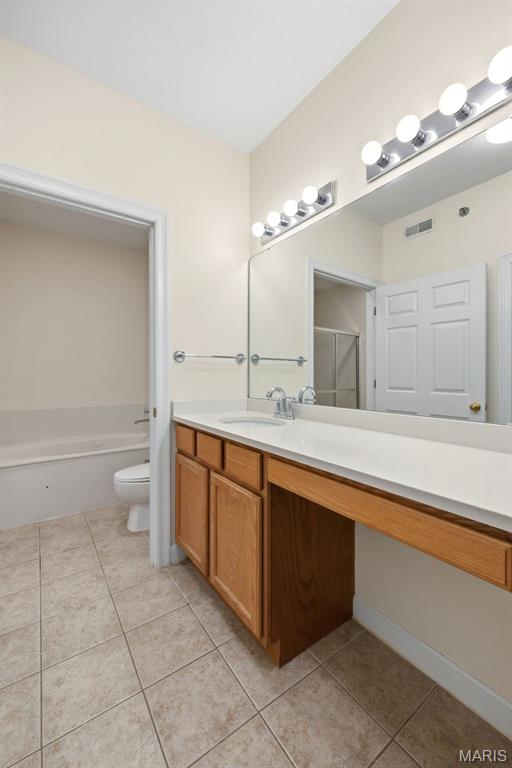 13115 Mill Crossing Court Unit: 100