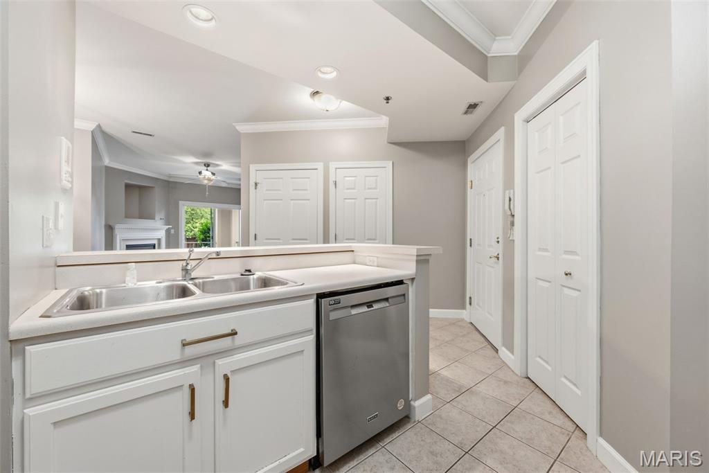 13115 Mill Crossing Court Unit: 100