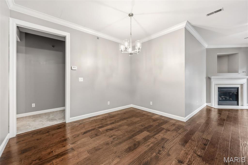 13115 Mill Crossing Court Unit: 100