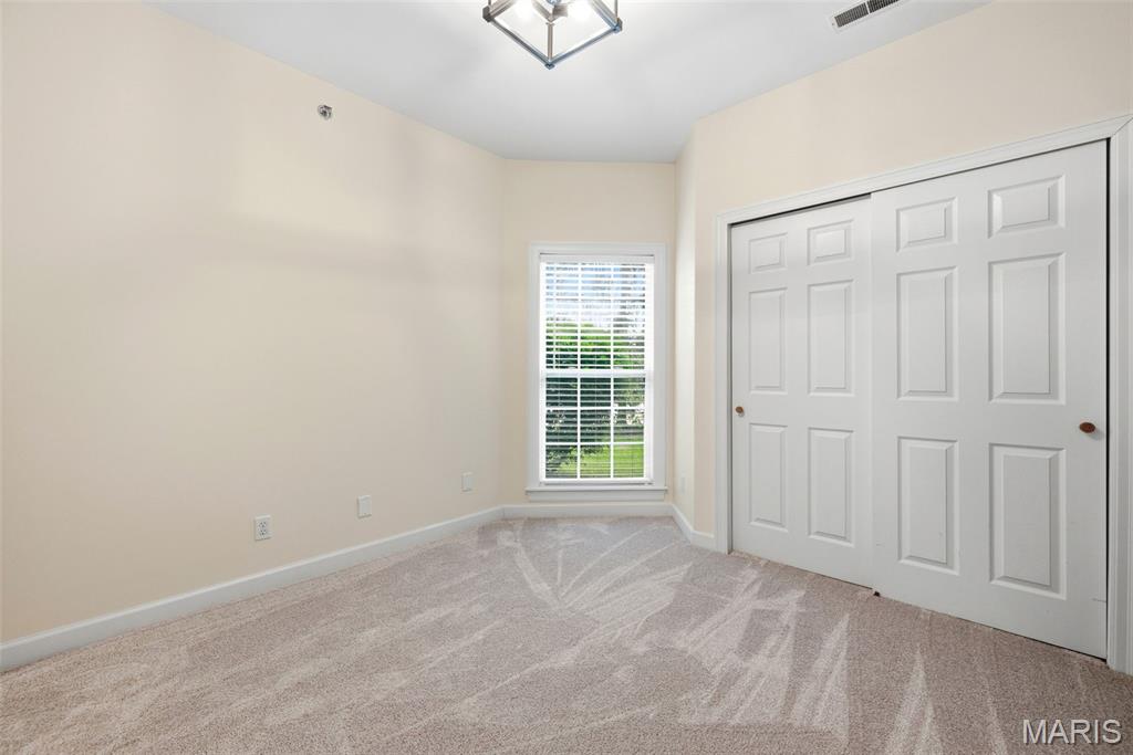 13115 Mill Crossing Court Unit: 100