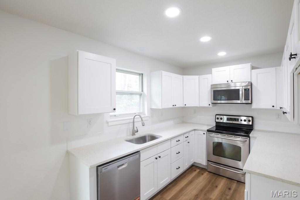 1037 Deerfield Drive