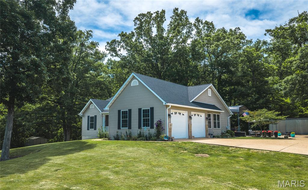 21212 Oak Trail