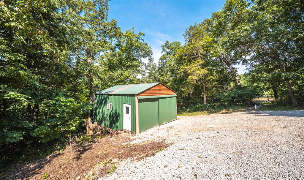 2384 Tea Road