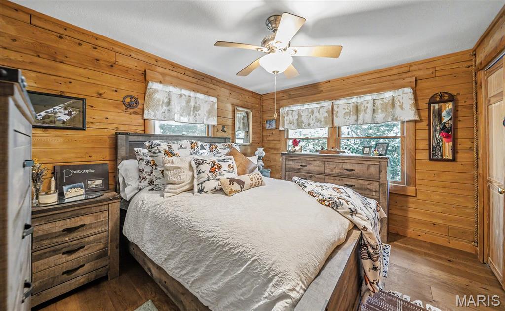 2384 Tea Road
