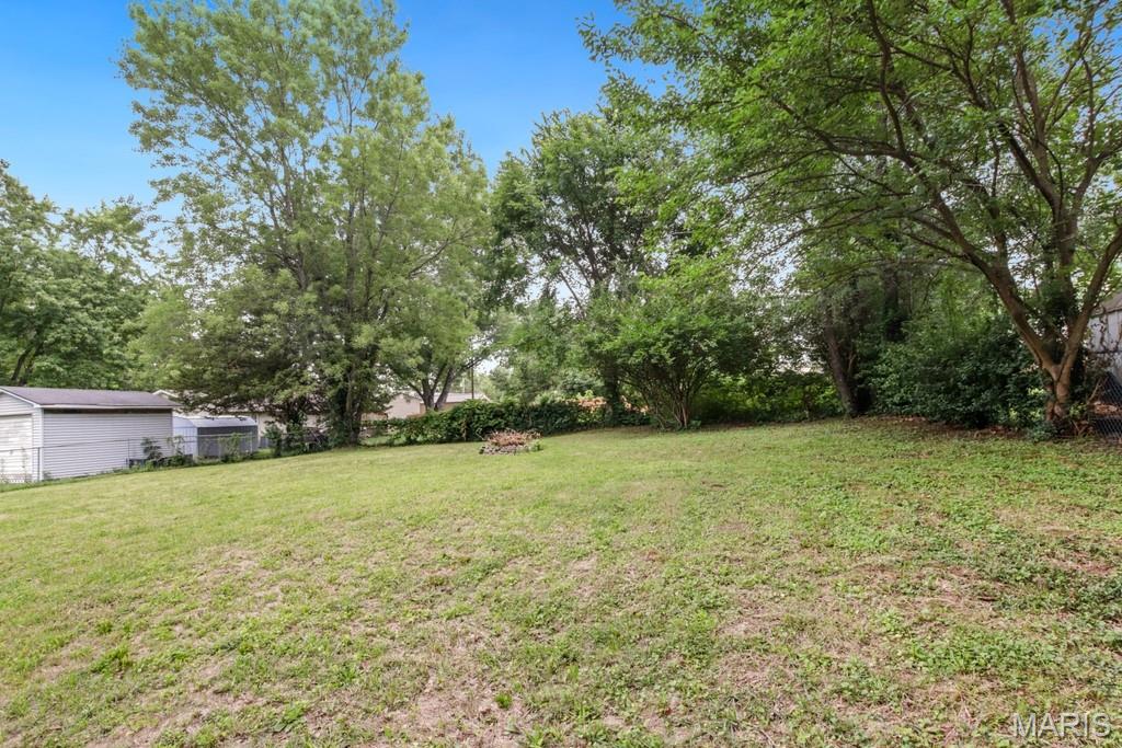 4816 Woodland Drive