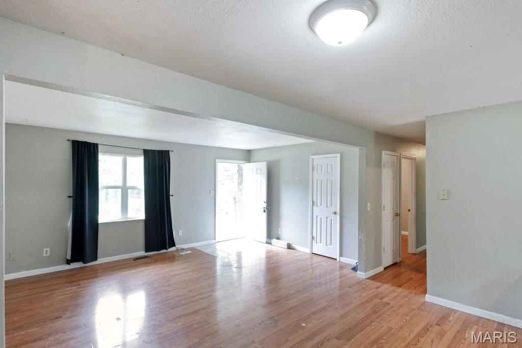 4816 Woodland Drive