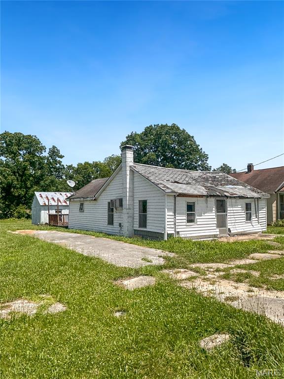 114 Oak Street