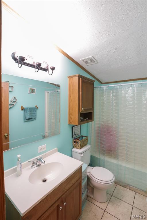 131 E Springfield Avenue